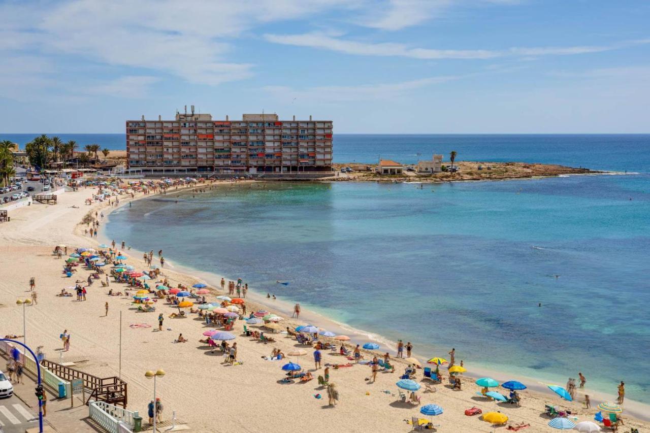 Cozy Appartment Torrevieja At Irina Exterior photo